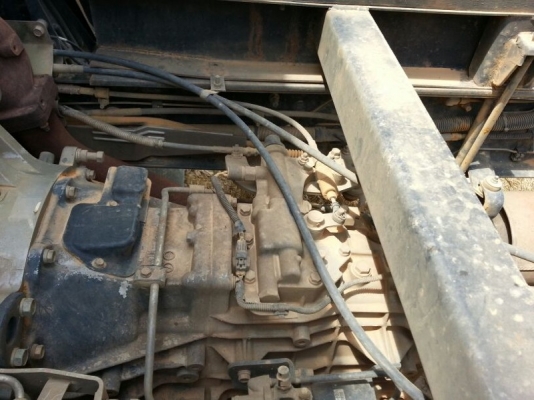 รถฮีโน่ 6 ล้อดั้ม 175 แรงม้า ปี 54   สนใจติดต่อ 081 - 6079515