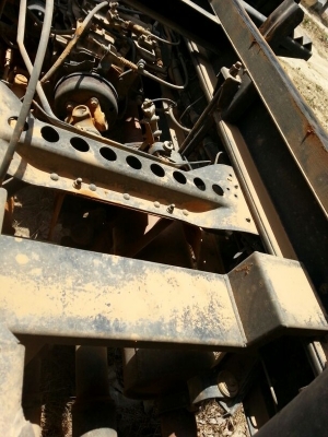 รถฮีโน่ 6 ล้อดั้ม 175 แรงม้า ปี 54   สนใจติดต่อ 081 - 6079515