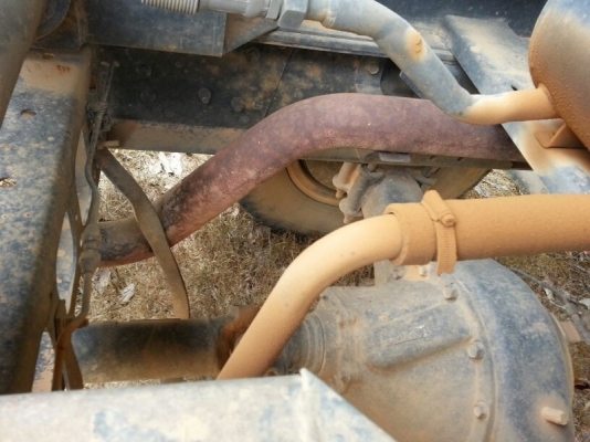 รถฮีโน่ 6 ล้อดั้ม 175 แรงม้า ปี 54   สนใจติดต่อ 081 - 6079515