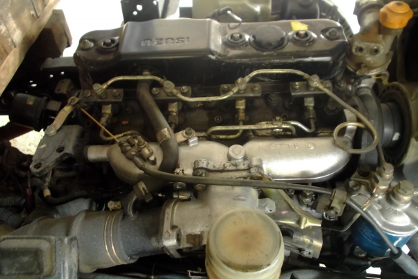 ISUZU NKR 110 แรง ปี39 หัวการ์ตูน ISUZU NKR 110 แรง ปี39 หัวการ์ตูน