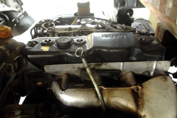 ISUZU NKR 110 แรง ปี39 หัวการ์ตูน ISUZU NKR 110 แรง ปี39 หัวการ์ตูน