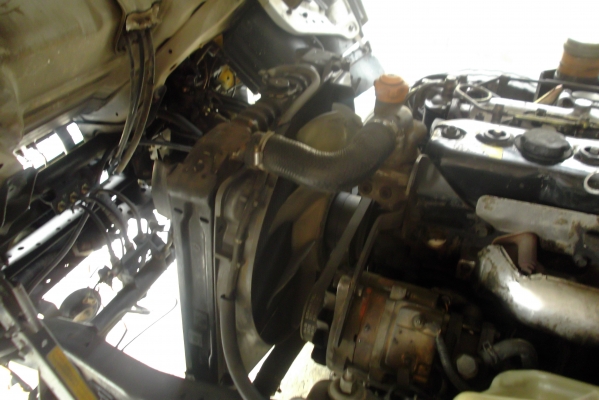 ISUZU NKR 110 แรง ปี39 หัวการ์ตูน ISUZU NKR 110 แรง ปี39 หัวการ์ตูน