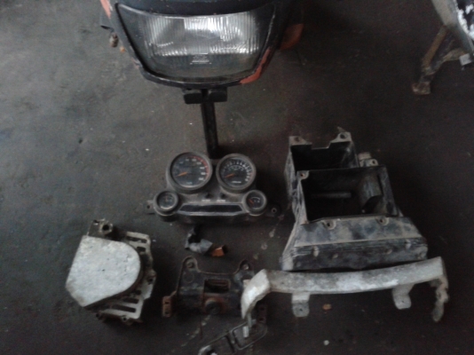 ขายkawasaki zx400de 4สูบ/400cc ราคา17,000บาท