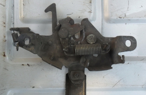 ชุดล็อกฝากระโปรง HERO  ขาย800