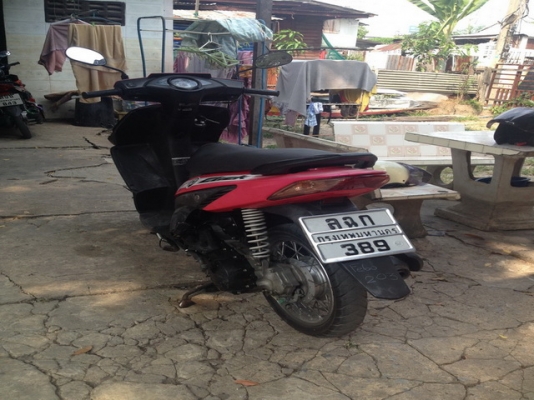 ขายhonda click play 110 สีชมพูดำ รถบ้านเดิมๆ