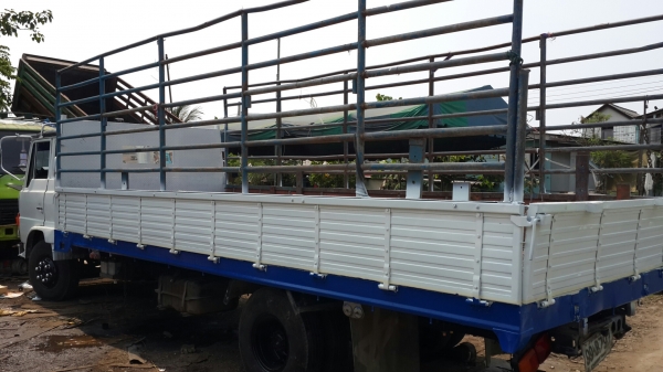 ขาย6ล้อฮีโน่ FDเครื่อง HO6Cเทอร์โบ พวงมาลัยพาวเวอร์ ยาว6เมตร ยางเรเดียนใหม่ๆแท้ๆ6เส้น 825-16สภาพดีพร้อมใช้