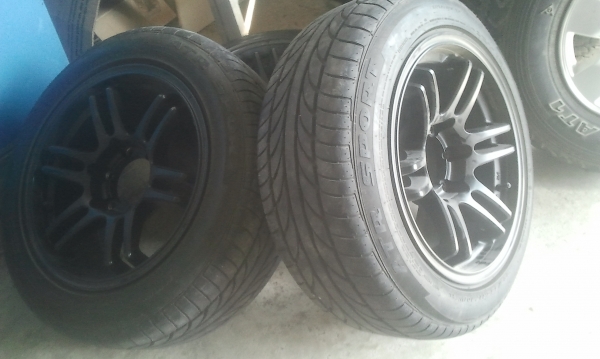 17X8.หลัง9  6/139 แม็กแกือบใหม่ลงดิน3วันยางใหม่ปี12 ล้อแม็กของนักพนัน