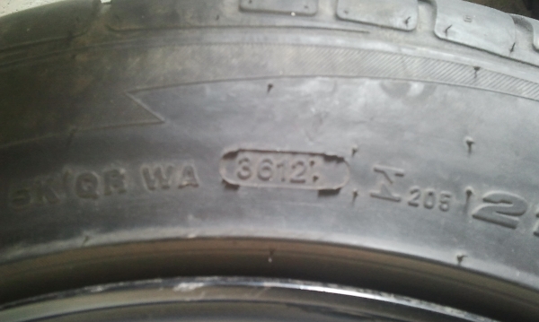 17X8.หลัง9 6/139 แม็กแกือบใหม่ลงดิน3วันยางใหม่ปี12 ล้อแม็กของนักพนัน 17X8.หลัง9 6/139 แม็กแกือบใหม่ลงดิน3วันยางใหม่ปี12 ล้อแม็กของนักพนัน