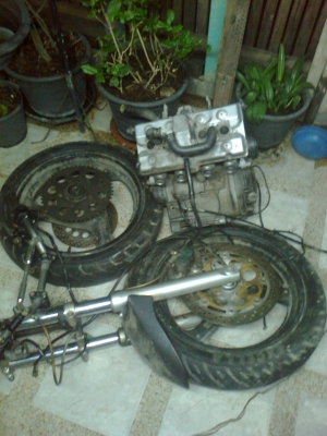 แยกอะไหล่bendit250