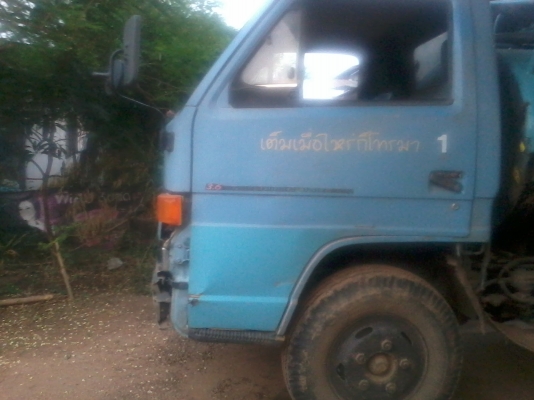 ขายหกล้อ NKR110แรง หัวแคซซี ปี36 ทะเบียนพร้อมโอน