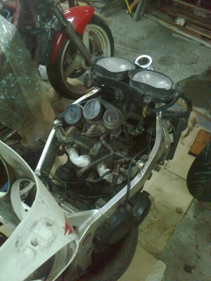 แยกขายอะไหล่gsxr-400 r5-6