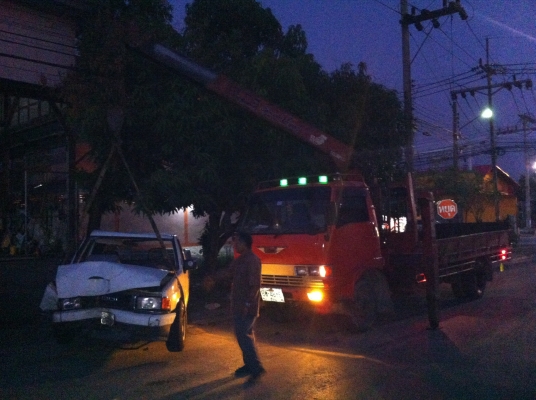 จองแล้ว ขายรถอุบัติเหตุอีซูซุ 90HP-SL ปี-1993 มือเดียวออกห้าง จองแล้ว ขายรถอุบัติเหตุอีซูซุ 90HP-SL ปี-1993 มือเดียวออกห้าง