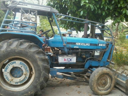 รถไถ 6600  T3 เอกสารเล่มทะเบียน รถใช้งานอยู่ อุปกรณ์ 2 ชิ้น ราคาต่อรองได้