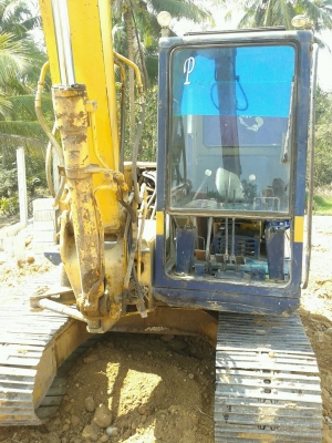 KOMATSU PC 60-5 รถสภาพดีพร้อมใช้งาน  ราคาต่อรองได้ 0872976734