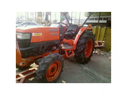 ขายรถไถKUBOTA L4508 ใช้งานน้อย1600ชั่วโมง อุปกรณ์ดันหน้าและผานหลัง