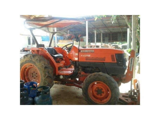 ขายรถไถKUBOTA L4508 ใช้งานน้อย1600ชั่วโมง อุปกรณ์ดันหน้าและผานหลัง