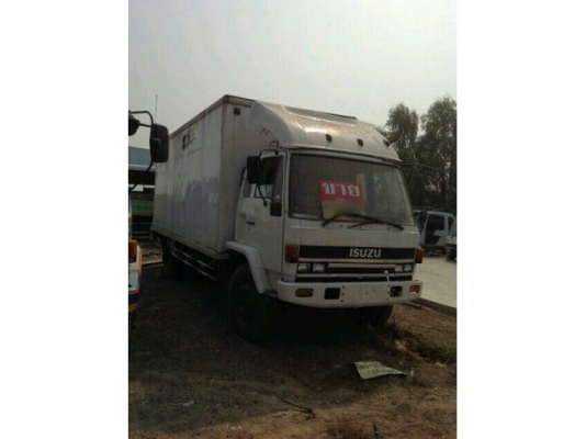 ขายร็อกกี้165แรง ตู้แห้ง3บาน ยาว6.20เมตร เอกสารพร้อมโอน