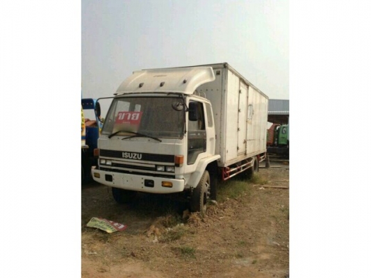 ขายร็อกกี้165แรง ตู้แห้ง3บาน ยาว6.20เมตร เอกสารพร้อมโอน