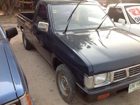 ขายนิสสันบิกเอ็มตอนเดียว ปี95. เครื่อง2.5. ( 88000 )