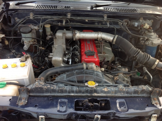 ขายนิสสันบิกเอ็มตอนเดียว ปี95. เครื่อง2.5. ( 88000 )