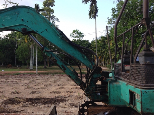 แมคโค อีห้อโคมัสุ PC 30 รุ่น 5 พร้อมใช้งาน แมคโค อีห้อโคมัสุ PC 30 รุ่น 5 พร้อมใช้งาน