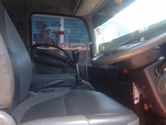 รถอีซูซุ 6 ล้อดั้ม 240 แรงม้า. ปี 54 ( รถวิ่ง 6x,xxx กม. )  สนใจติดต่อ 081 - 6079515