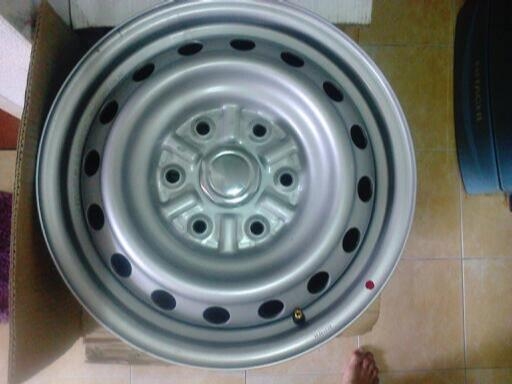 กระทะเหล็ก16 6รูแท้สภาพใหม่ๆป้ายแดง กระทะเหล็ก16 6รูแท้สภาพใหม่ๆป้ายแดง