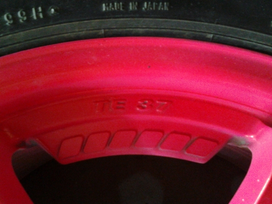 TE37 หน้า 17 หลัง18 พร้อมยาง TE37 หน้า 17 หลัง18 พร้อมยาง