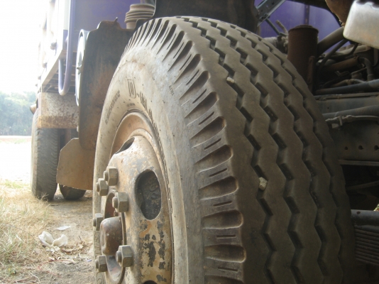 ISUZU   ROCKY    175  แรง   700,000 บาท