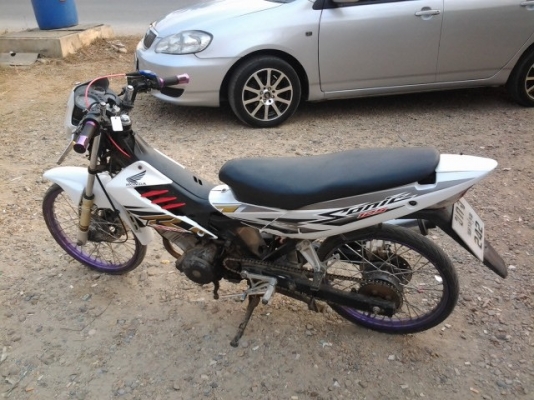 ขายโซนิค125กุจแจ2ชั้น