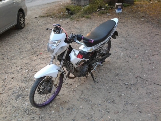 ขายโซนิค125กุจแจ2ชั้น