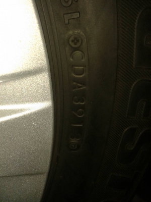 ขายล้อกระทะโต้โยต้าขอบ15 5รูพร้อมยาง ขายล้อกระทะโต้โยต้าขอบ15 5รูพร้อมยาง