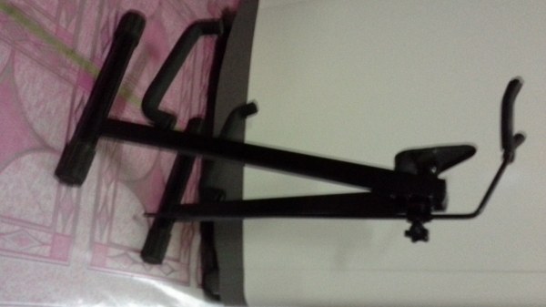 ขาตั้งกีตาร์โปร่ง สวยๆเลยพร้อมใช้300-