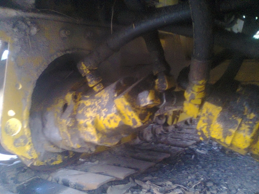 ขายรถเกี่ยวข้าวเกษตรช้างน้อยอุ้ม1.3ตันปรับระดับ