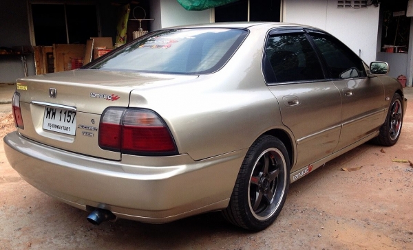 ***ขายแล้วครับขอบคุณ Truck2hand ขายรถเก๋งสวยๆยอดนิยม ยอดจัดเต็ม!!!  ACCORD VTi-L 2.2 MT ปี 40 โฉมไฟท้าย2ก้อน ตัวTOPสุด เครื่องเดิมเกียร์เดิมไม่เคยติดแก๊ส เครื่องแน่นดี แรง ช่วงล่างหนึบ ไม่ส่าย หน้า-หลังเดิมไม่เคยชนหนัก ภายในเก๋งสวยคอนโซลเต็ม พ.พาวเวอร์ ก.