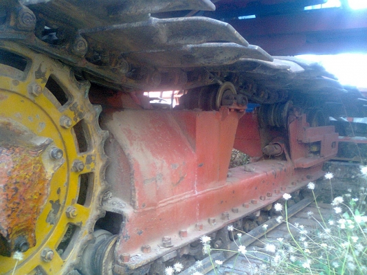 ขายรถเกี่ยวข้าวอุ้ม2.5ตัน 420000บาท