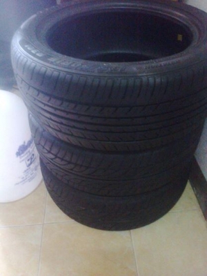 ยางดันลอบ195 50 R15ปลายปี12ดอกเต็มสวยๆ1คู่ ยางดันลอบ195 50 R15ปลายปี12ดอกเต็มสวยๆ1คู่