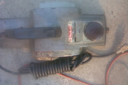 กบมากีตา 5 นิ้วสภาพพร้อมใช้งานครับสวๆครับสภาพเดิมๆเสียงนิ่มครับราคานี้คุ้มมากครับใช้ยาวพร้อมใบครับ