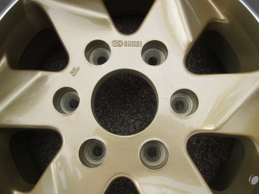 ขายล้อขอบ 15x8.5 et-20 ล้อ 15x8.5 et-20  ล้อสภาพดีเก่าเก็บทำสี(ทองrg2)ปัดเงา