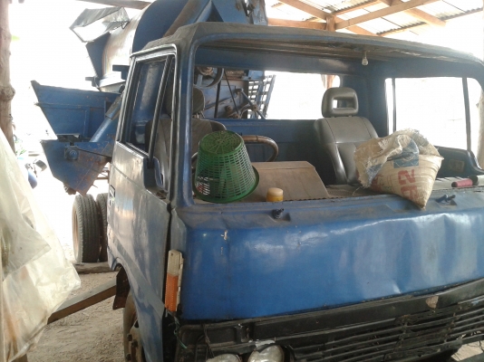 ขายรถนวดข้าวไทยเส็ง