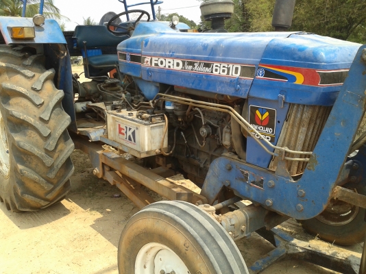 ขายรถแทร็กเตอร์ฟอร์ด77