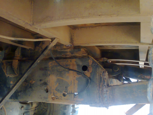 เทนเลอร์บรรทุกรถเกี่ยวข้าว MITSU 527 เครื่อง 190แรง