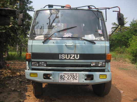 ISUZU   ROCKY    175  แรง  550,000 บาท