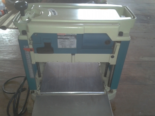 ขายเครื่องรีดไม้ MAKITA