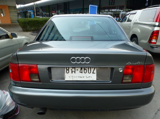 Audi A6 เครื่อง 2300 ปี95 ออกมา 2 ล้านขาย ปรับลดเหลือ75000 ราคาสุดท้าย