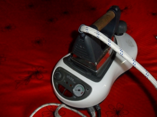 เตารีดไอน้ำ