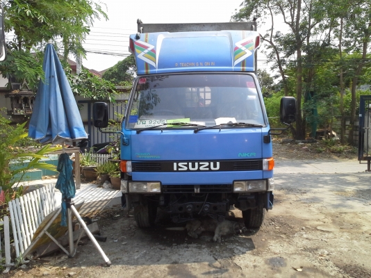 ขายรถบรรทุก 4 ล้อไม่ติดเวลา