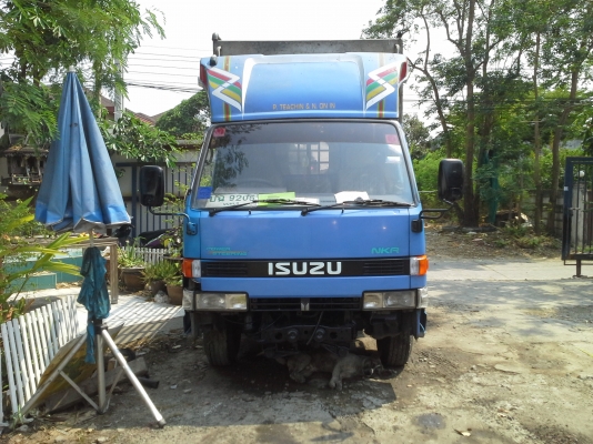 ขายรถบรรทุก 4 ล้อไม่ติดเวลา