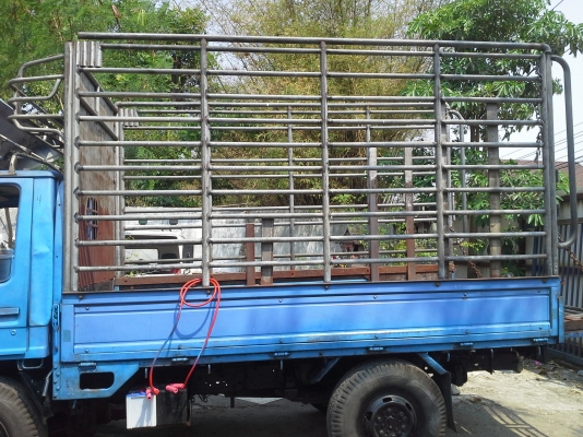 ขายรถบรรทุก 4 ล้อไม่ติดเวลา