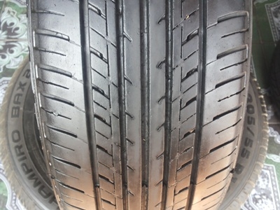 ขายยาง185/55/15 ปี 4212 THUDERER 1 ชุด